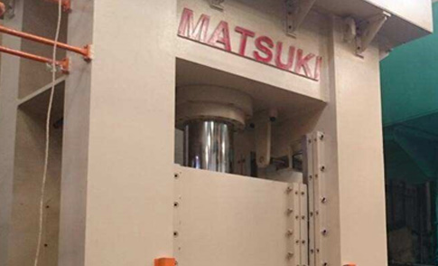 DIE SPOTTING MACHINE WITH A PRESS FORCE OF 500~3,000 kN(MAD Series)