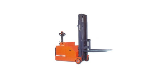 Electric Forklift LPF-15CW 配重式電動堆高機